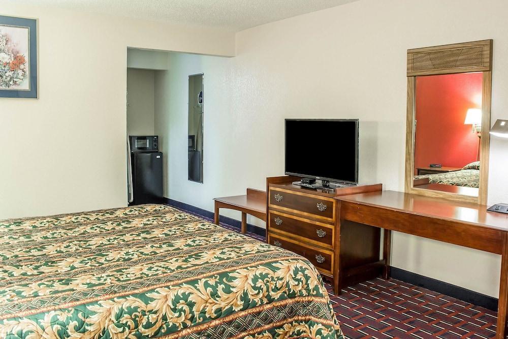 อีโคโน ลอดจ์ เฮนเดอร์สัน ไอ-85 Hotel ภายนอก รูปภาพ