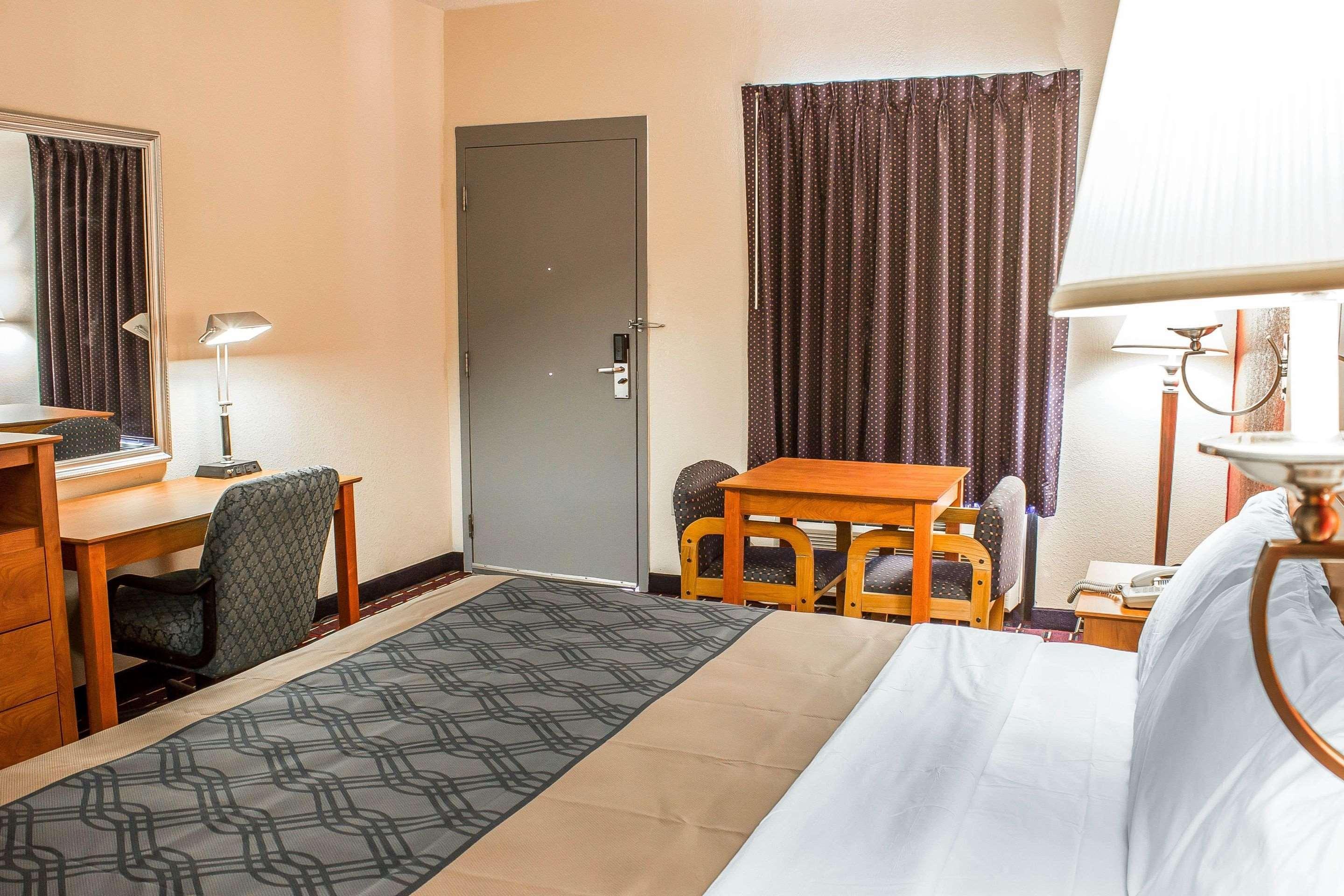 อีโคโน ลอดจ์ เฮนเดอร์สัน ไอ-85 Hotel ภายนอก รูปภาพ