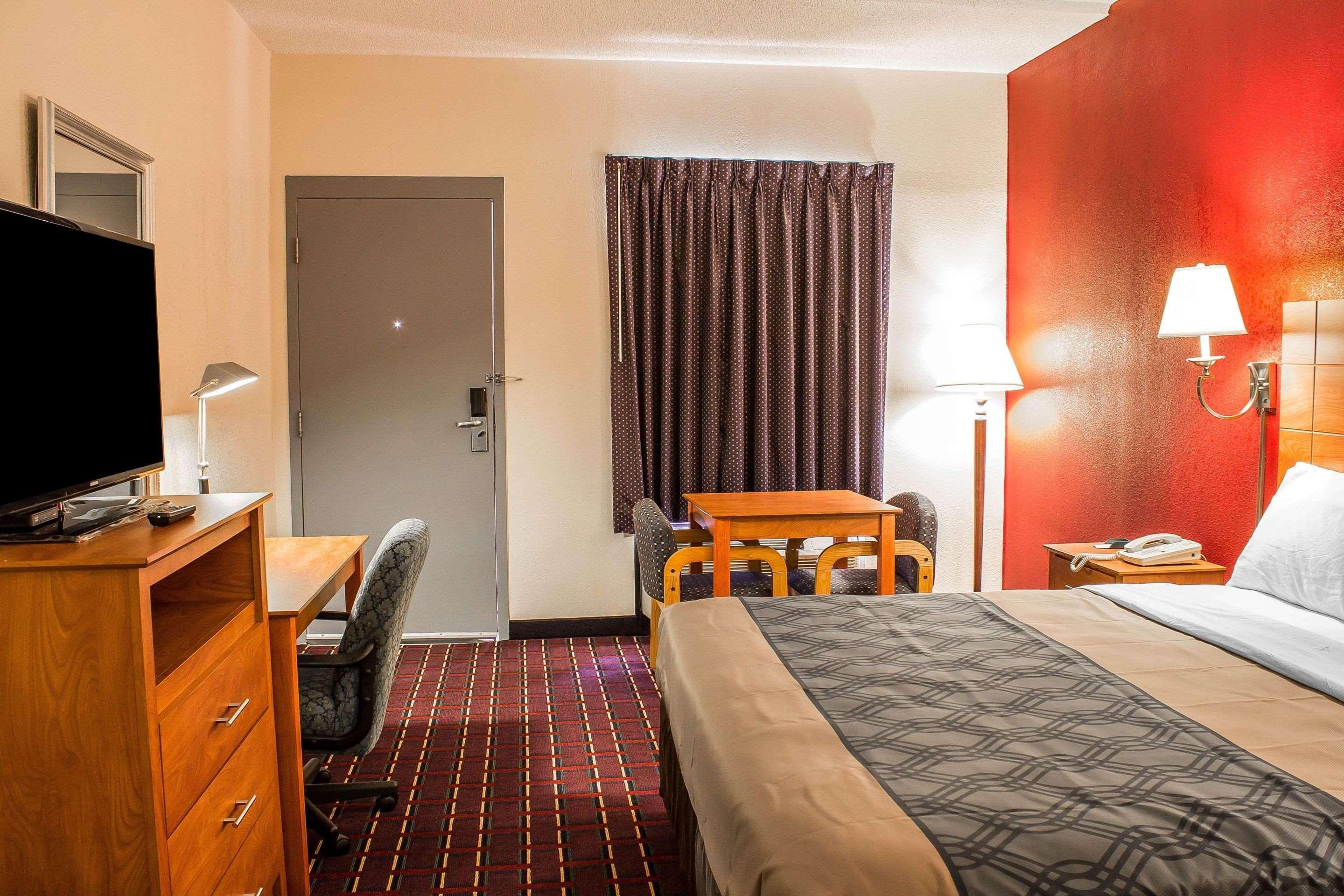 อีโคโน ลอดจ์ เฮนเดอร์สัน ไอ-85 Hotel ภายนอก รูปภาพ